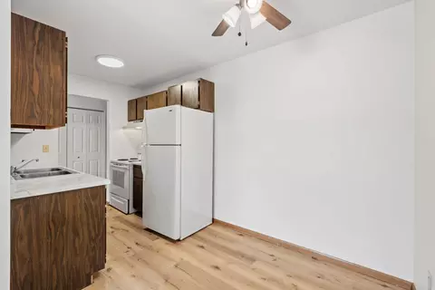 4601 Shoreline Dr #101, Spring Park, MN 55384 photo 4