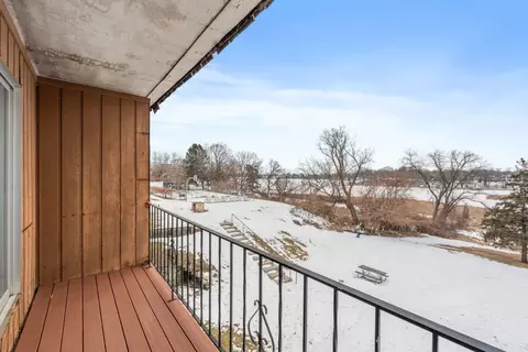 4601 Shoreline Dr #101, Spring Park, MN 55384 photo 11
