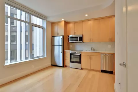 1355 17th St NW #309, Washington, DC 20036