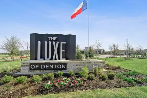 4770 Luxe Ln #504B, Denton, TX 76207