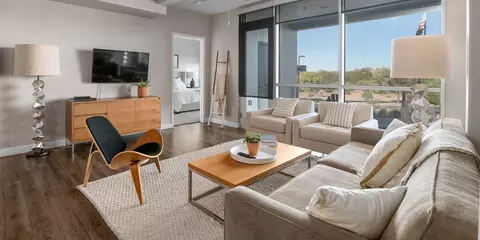 601 W Rio Salado Pkwy #2010, Tempe, AZ 85281