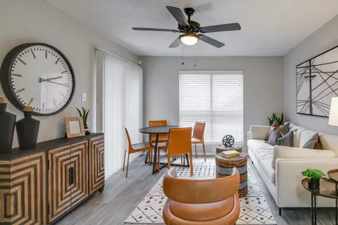 6901 NE Loop 820 #313, North Richland Hills, TX 76180