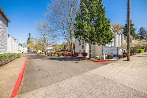 12923 SE Foster Rd #106A, Portland, OR 97236