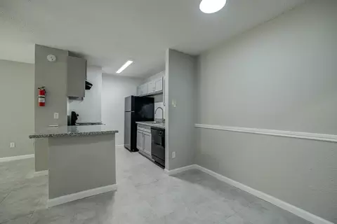 10615 Beechnut St #1708, Houston, TX 77072