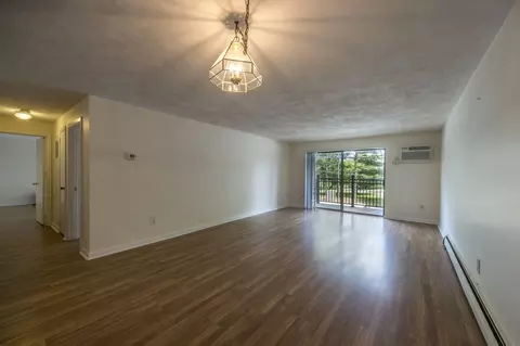 233 Main St #34, Watertown Town, MA 02472