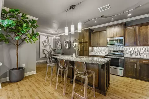 3800 SW Richsmith Rd #13-204, Bentonville, AR 72713