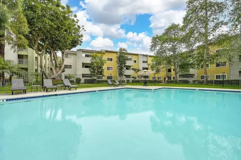 2170 Carol View Dr #A202, Encinitas, CA 92007