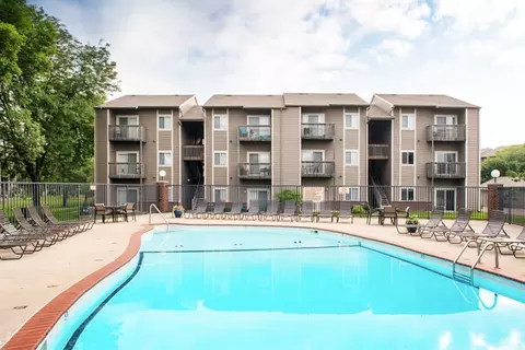 20 S 41st St #20345, Council Bluffs, IA 51501