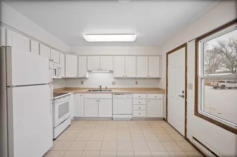417 15th Ave SE #1, St. Cloud, MN 56304