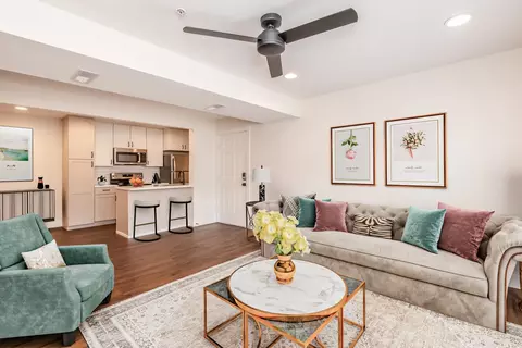 1625 S Marion Ave #109, Springfield, MO 65807