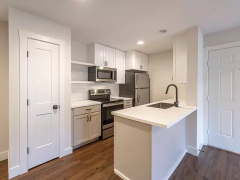 1625 S Marion Ave #109, Springfield, MO 65807