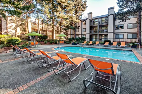 12221 Airport Rd #C306, Everett, WA 98204