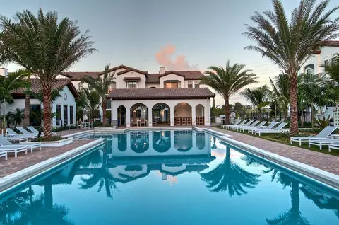 12121 SW 43rd St #206, Miramar, FL 33025