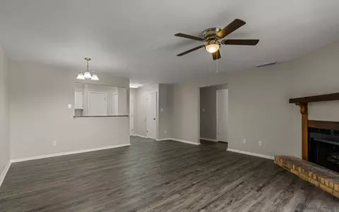 3555 Cedar Creek Dr #1402, Shreveport, LA 71118