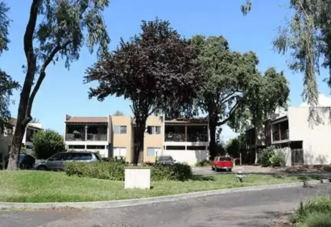 2710 Cooper Ct #2710-2, Napa, CA 94558