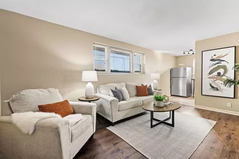 3325 California St # 02, Omaha, NE 68131