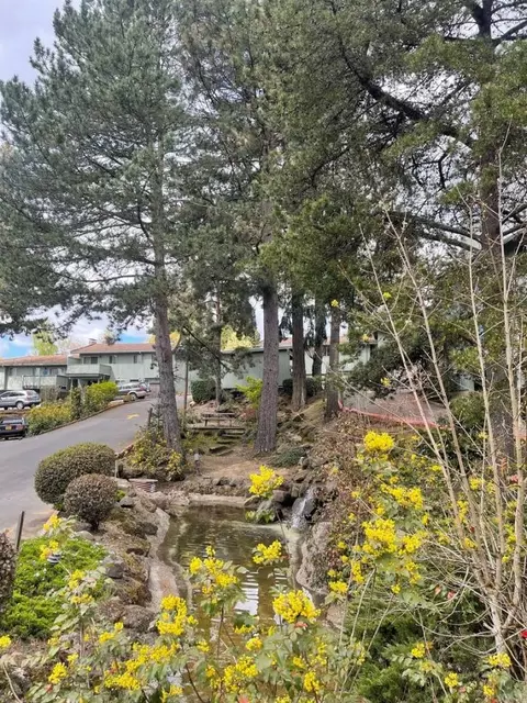 1916 SW Roxbury Ave #10, Portland, OR 97225