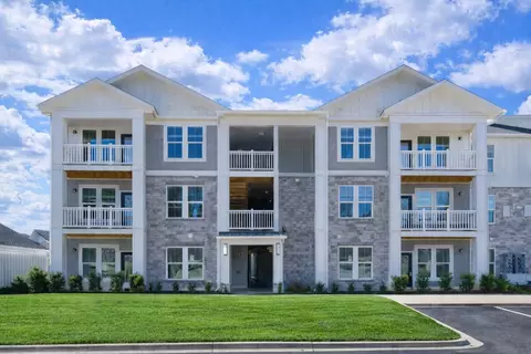 2410 Smith Glen Rd #1-102, Charlotte, NC 28262
