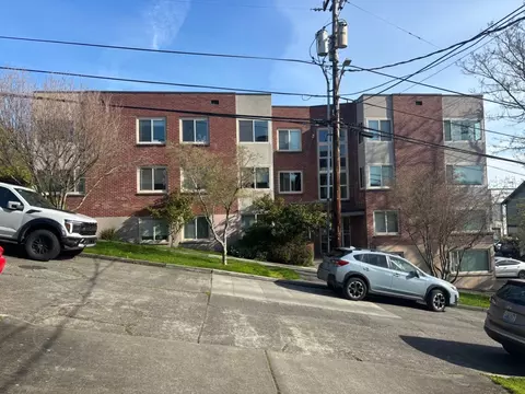 2500 E Denny Way #303, Seattle, WA 98112