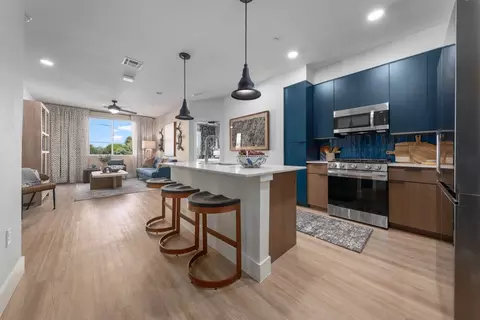 201 W Coolidge St #207, Phoenix, AZ 85013 photo 2