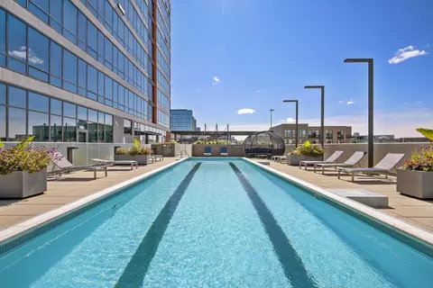 504 N Green St #1-0909, Chicago, IL 60642