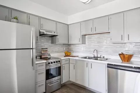 535 S Mesa Hills Dr #0125, El Paso, TX 79912