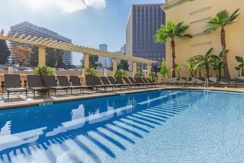 909 W Temple St #702B, Los Angeles, CA 90012