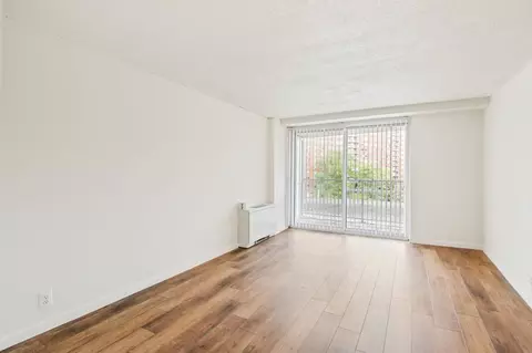 110 W 39th St #1509, Baltimore, MD 21210
