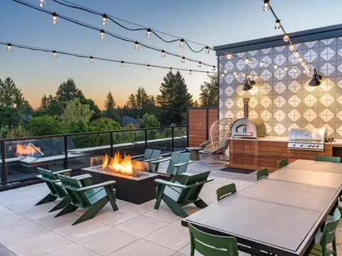 4850 SE Woodstock Blvd #453, Portland, OR 97206