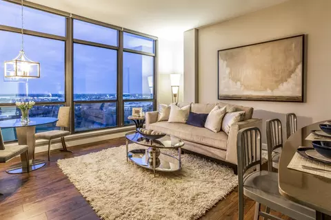 3400 W Stonegate Blvd #320, Arlington Heights, IL 60005