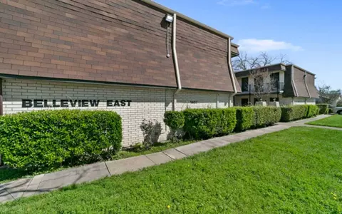 1403-1407 15th Pl #2-211E, Plano, TX 75074