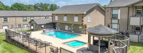 101 Redwater Rd #231, Wake Village, TX 75501
