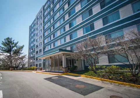 8600 16th St #86000508, Silver Spring, MD 20910