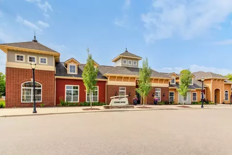 10225 City Walk Dr #358W, Woodbury, MN 55129