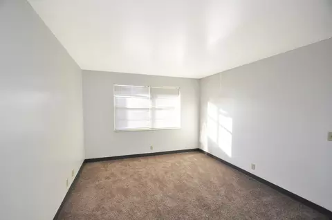 3000 Calvin Dr #A-06, Hopkinsville, KY 42240