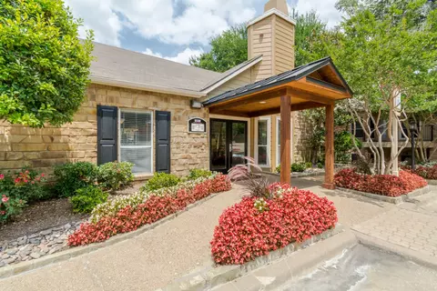 1000 E Ash Ln #1207, Euless, TX 76039