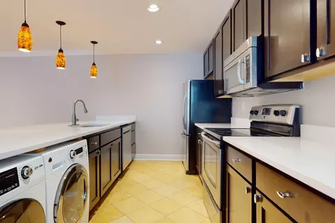 325 N Euclid Ave #333, Saint Louis, MO 63108