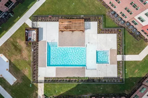 2942 S Riverside Dr #3224, Fort Worth, TX 76119