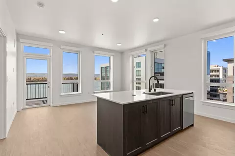 440 W Columbia Way #626, Vancouver, WA 98660