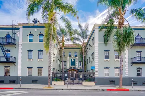 6434 Yucca St #318, Los Angeles, CA 90028