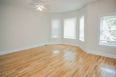 3818 N Sheffield Ave #3820-1, Chicago, IL 60613