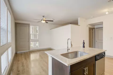 2110 N Peak St #5306, Dallas, TX 75204