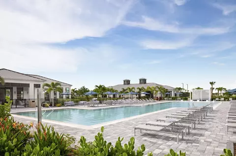 8735 Catamaran Dr #8658 D, Naples, FL 34114
