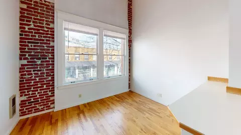 5443 Ballard Ave NW #202, Seattle, WA 98107