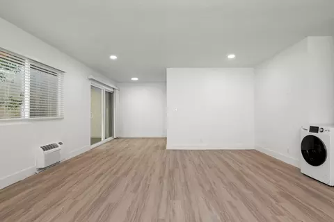 340 S La Fayette Park Pl #328, Los Angeles, CA 90057