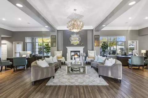 2300 Iron Point Rd #2300-2824, Folsom, CA 95630