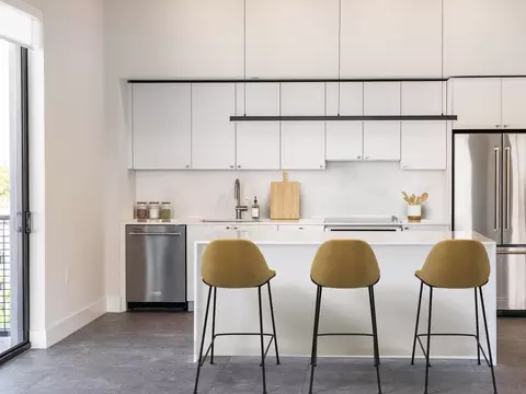 7350 SW 58th Ct #923, South Miami, FL 33143