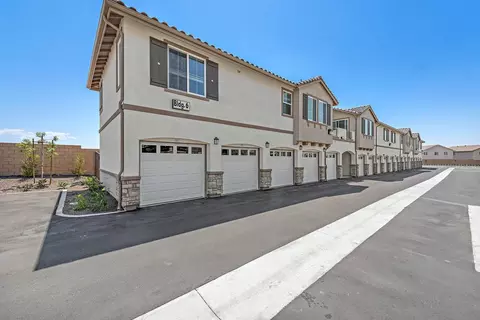 14951 Foothill Blvd #5205, Fontana, CA 92335
