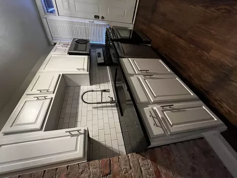 4301 Gillham Rd #4301-1N, Kansas City, MO 64110