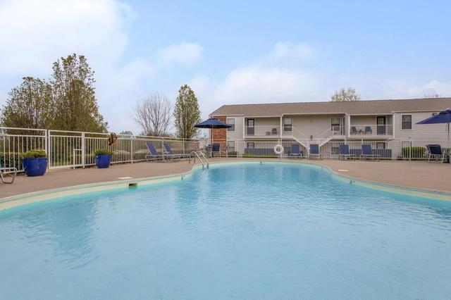 216 Rena Rd #06, Van Buren, AR 72956